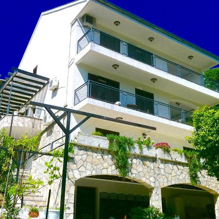 Villa Monte Boutique Apartments In Herceg Novi Dış mekan fotoğraf