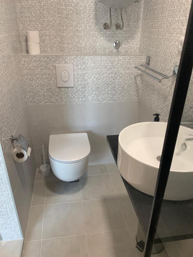 Villa Monte Boutique Apartments In Herceg Novi Dış mekan fotoğraf
