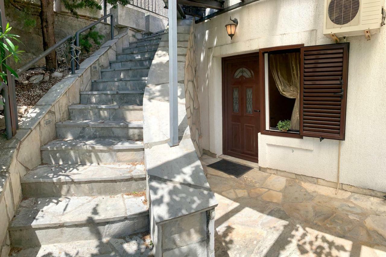 Villa Monte Boutique Apartments In Herceg Novi Dış mekan fotoğraf
