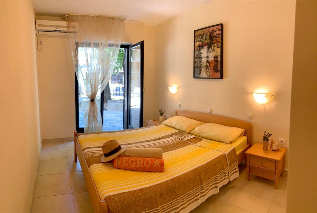 Villa Monte Boutique Apartments In Herceg Novi Dış mekan fotoğraf